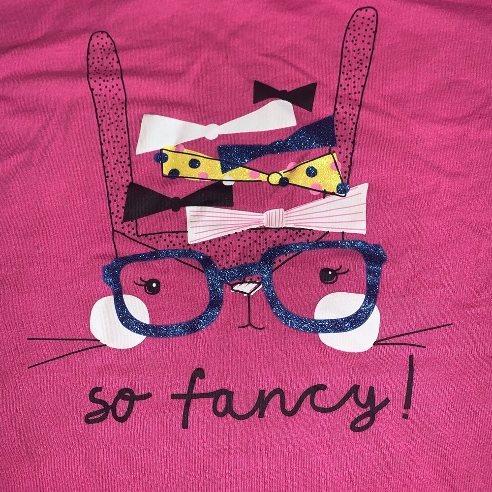 ‘Fancy’ bunny with bows shirt.